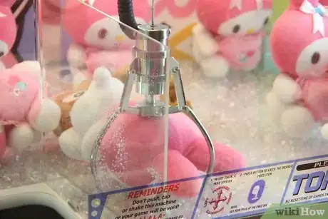 Image intitulée Win at a Claw Machine Step 7Bullet2