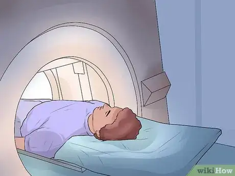 Image intitulée Distinguish Ulcerative Colitis from Similar Conditions Step 14