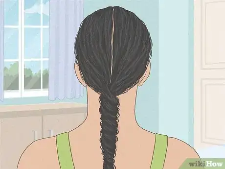 Image intitulée Define Curly Hair Step 11