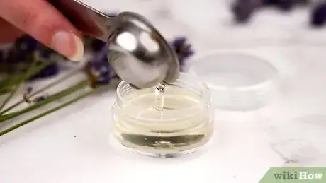 Image intitulée Make Lavender Oil Step 14