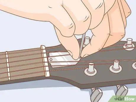 Image intitulée Set Up a Guitar Step 7