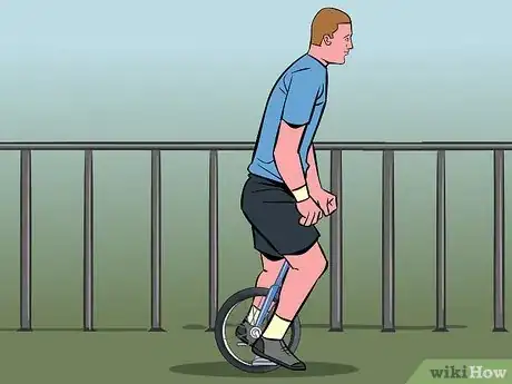 Image intitulée Unicycle Step 6