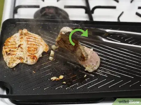 Image intitulée Cook a Chicken Breast Step 13