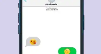 répondre à quelqu’un qui envoie par message un émoji visage lançant un baiser