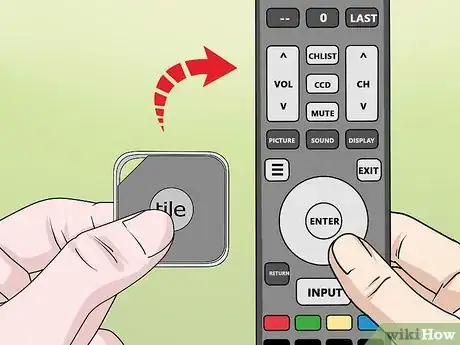 Image intitulée Find a Lost Television Remote Step 12
