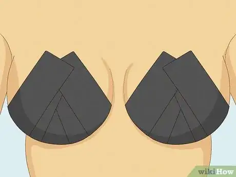 Image intitulée Tape Your Boobs for a Strapless Dress Step 20