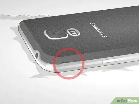 Image intitulée Take the Back Off a Samsung Galaxy Step 13