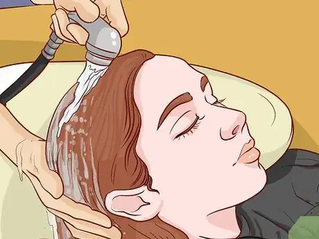 Image intitulée Cut a Girl's Hair Step 1