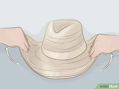 Image intitulée Shape a Cowboy Hat Step 16