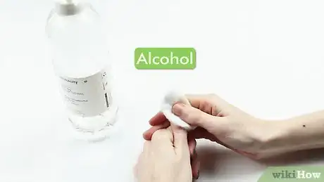 Image intitulée Remove Nail Polish Without Using Remover Step 1