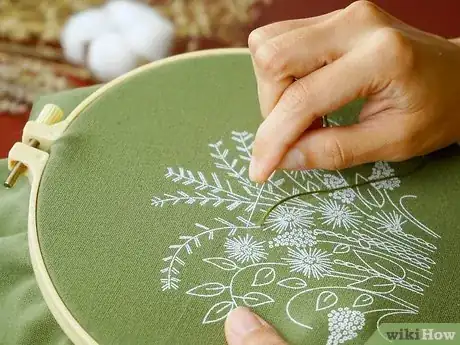 Image intitulée Embroider by Hand Step 13