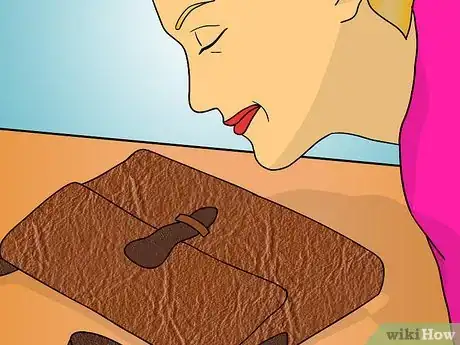 Image intitulée Remove Smell from an Old Leather Bag Step 12