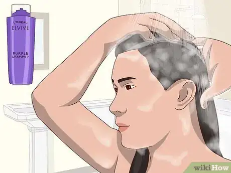 Image intitulée Put Streaks in Your Hair at Home Step 10