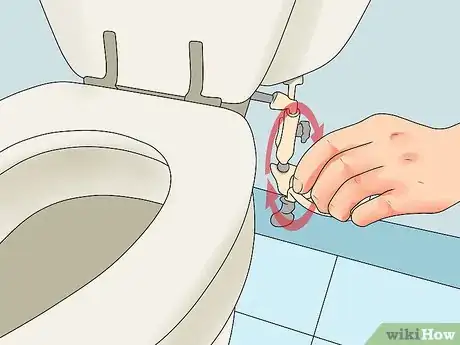 Image intitulée Increase Water Pressure in a Toilet Step 1