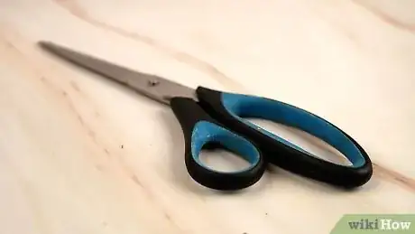 Image intitulée Open a Wine Bottle Without a Corkscrew Step 32