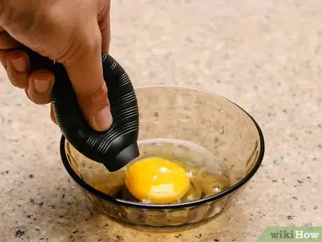 Image intitulée Separate an Egg Step 19