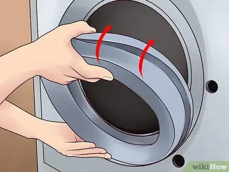 Image intitulée Replace a Washing Machine Door Seal Step 11