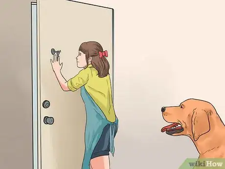 Image intitulée Train Your Dog to Not Run Away Step 11