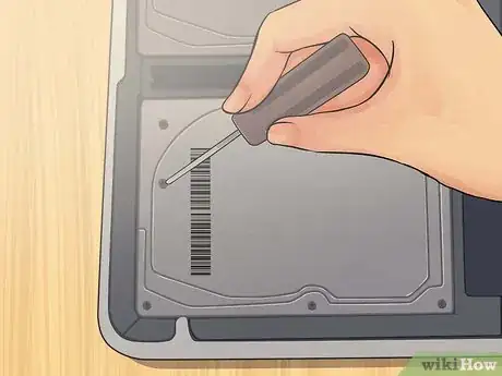 Image intitulée Remove a Macbook Pro Hard Drive Step 8
