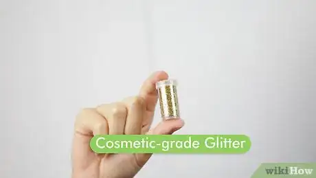 Image intitulée Wear Glitter on Your Face Step 17