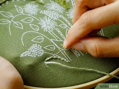 Image intitulée Embroider by Hand Step 16