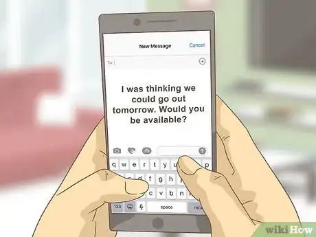 Image intitulée Ask a Guy Out over Text Step 8