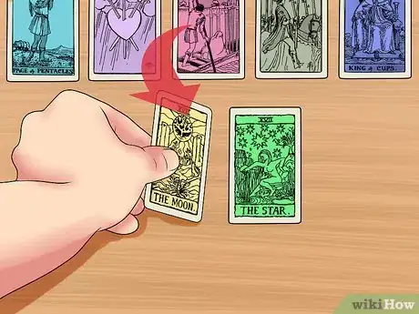 Image intitulée Read Tarot Cards Step 9