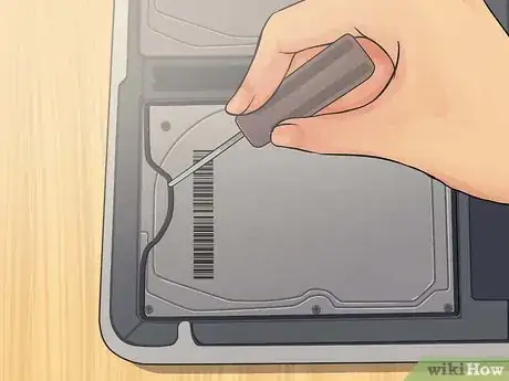 Image intitulée Remove a Macbook Pro Hard Drive Step 9
