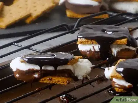 Image intitulée Make Smores in a Microwave Step 20