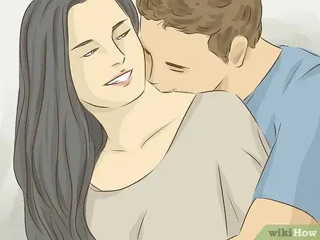 Image intitulée Give Someone a Hickey Step 2