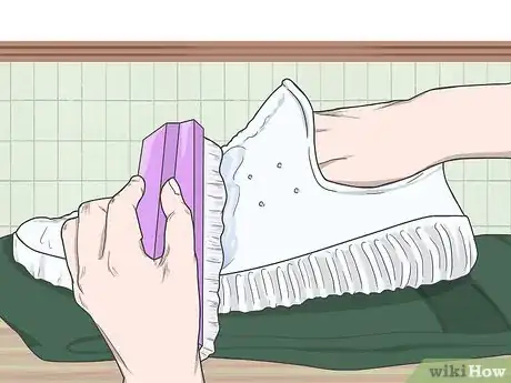 Image intitulée Keep Yeezys Clean Step 5