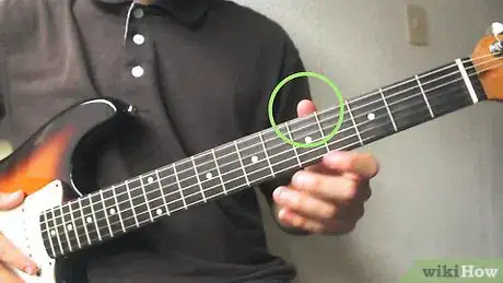 Image intitulée Play Barre Chords on a Guitar Step 2