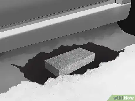 Image intitulée Get Your Car Out of the Snow Step 13