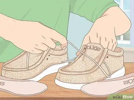 Image intitulée Clean Hey Dude Shoes Step 2