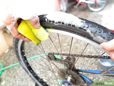 Image intitulée Wash Your Bike Step 13