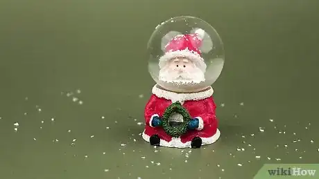 Image intitulée Make a Snow Globe Step 8