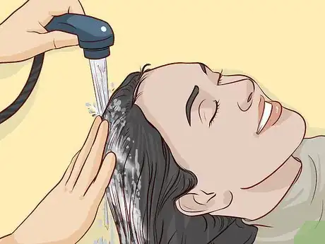 Image intitulée Cut a Girl's Hair Step 10