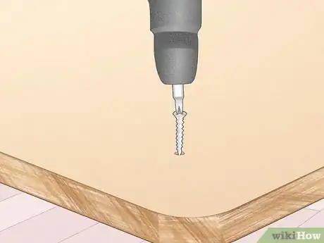 Image intitulée Repair Screw Holes in Chipboard Step 9