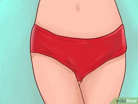 Image intitulée Swim on Your Period Without a Tampon Step 7