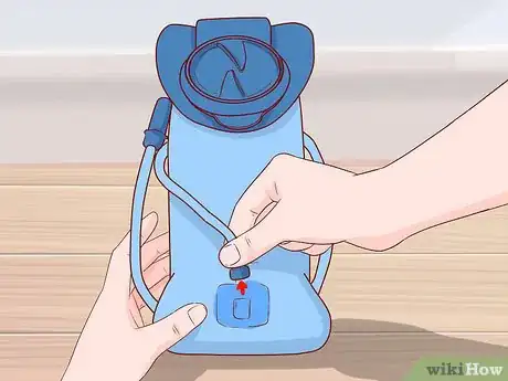 Image intitulée Clean a Camelbak Bladder Step 11