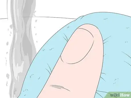 Image intitulée Put a Bandaid on Your Fingertip Step 7