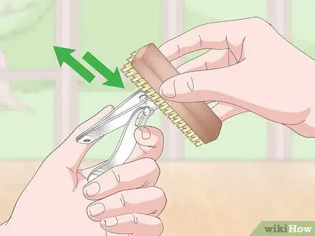 Image intitulée Disinfect Nail Clippers Step 11