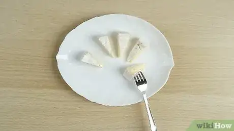 Image intitulée Eat Brie Step 6