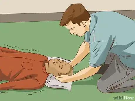 Image intitulée Avoid Injury During an Epileptic Seizure Step 13