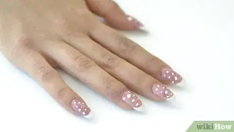 Image intitulée Apply Fake Nails Step 13