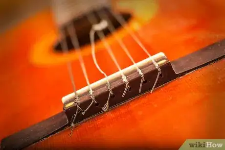 Image intitulée Change Classical Guitar Strings Step 1