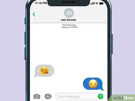 Image intitulée Respond to a Kissy Face Emoji Step 6