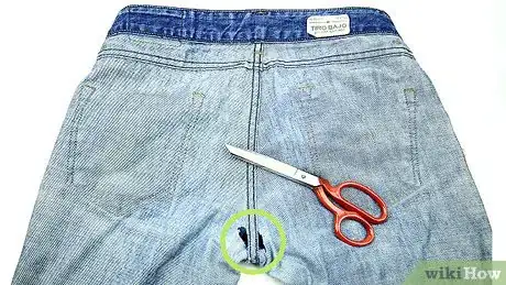 Image intitulée Fix the Crotch Hole in Your Jeans Step 14