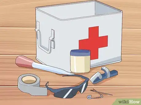 Image intitulée Create a Home First Aid Kit Step 8