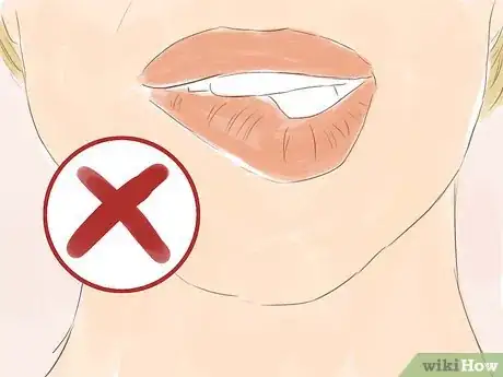 Image intitulée Heal Peeling Lips Step 2